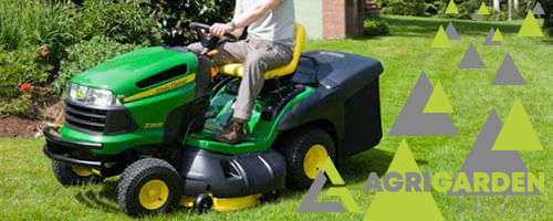 Trattorini a scarico posteriore John Deere
