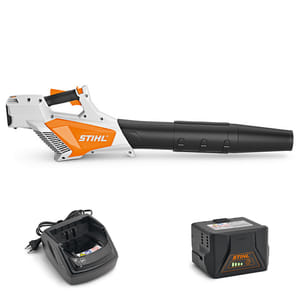 Soffiatore a batteria Stihl BGA 57 leggero con impugnatura morbida per uso privato - BGA 57 CON KIT