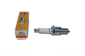 Candela NGK BP5ES motore a benzina trattorino tagliaerba