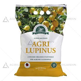 AGRILUPINUS concime organico per agrumi sacco da 3Kg, composto da lupini macinati in scaglie.