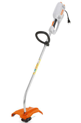 Decespugliatore elettrico Stihl FSE 71 con potenza di 540W e peso di 4,0kg.