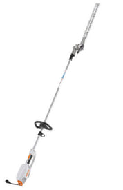 Tagliasiepi allungato elettrico Stihl HLE 71 orientabile a 125° con lame da 50cm.
