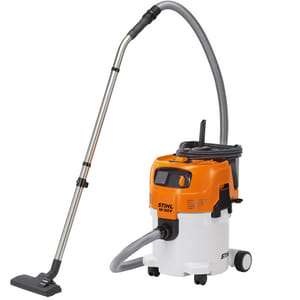 Aspiratore elettrico Stihl SE 122 E per solidi e liquidi da 1,5kW con raccoglitore da 30lt.
