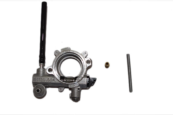 Pompa olio per motosega Stihl 034