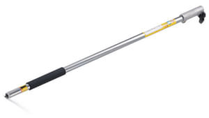 Prolunga dell'asta in acciaio Stihl da 1 mt per attrezzi sistema Kombi Stihl con peso di 1,4kg.