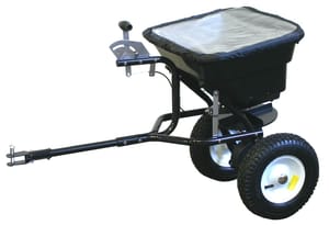 Spandiconcime trainabile con capacità di 45Kg.