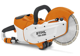 Troncatrice a batteria Stihl TSA 230 molto leggera con disco di taglio da 23cm.